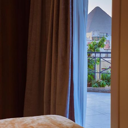 King Khufu Pyramids View Hotel Kafrat al Jabal Room photo