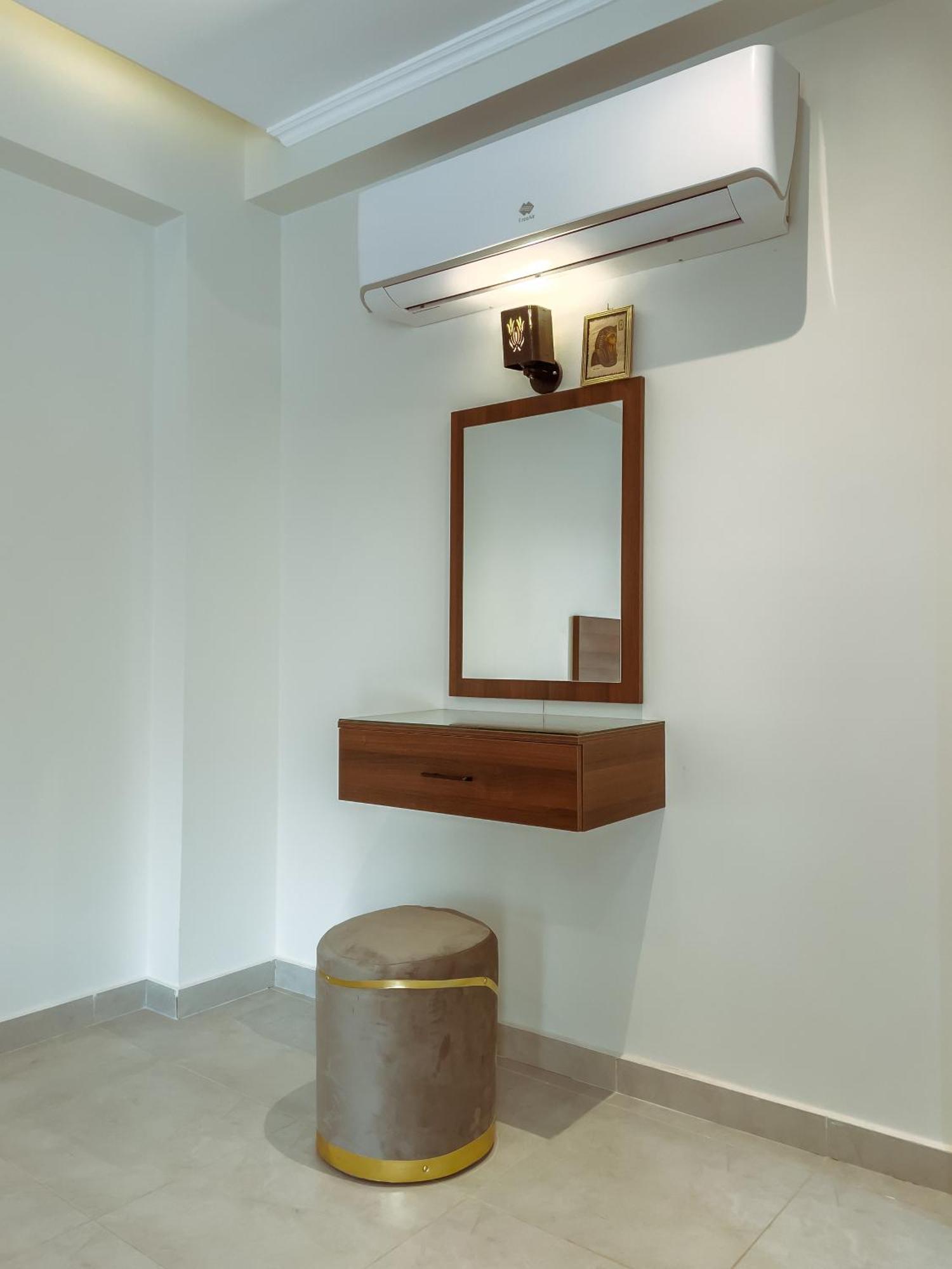 King Khufu Pyramids View Hotel Kafrat al Jabal Room photo
