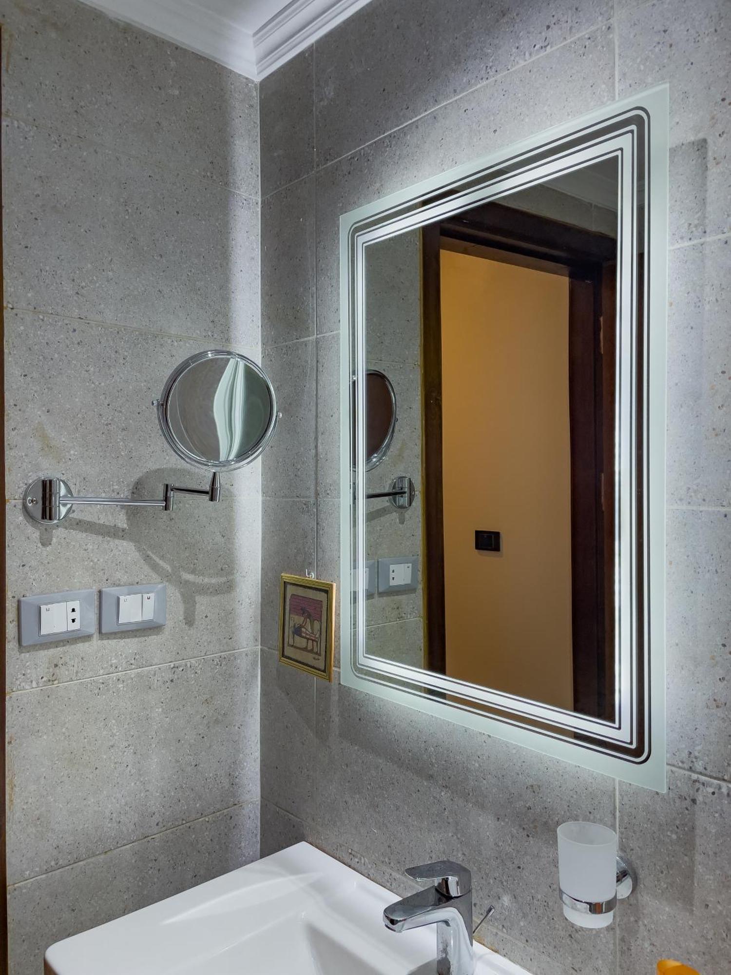 King Khufu Pyramids View Hotel Kafrat al Jabal Room photo